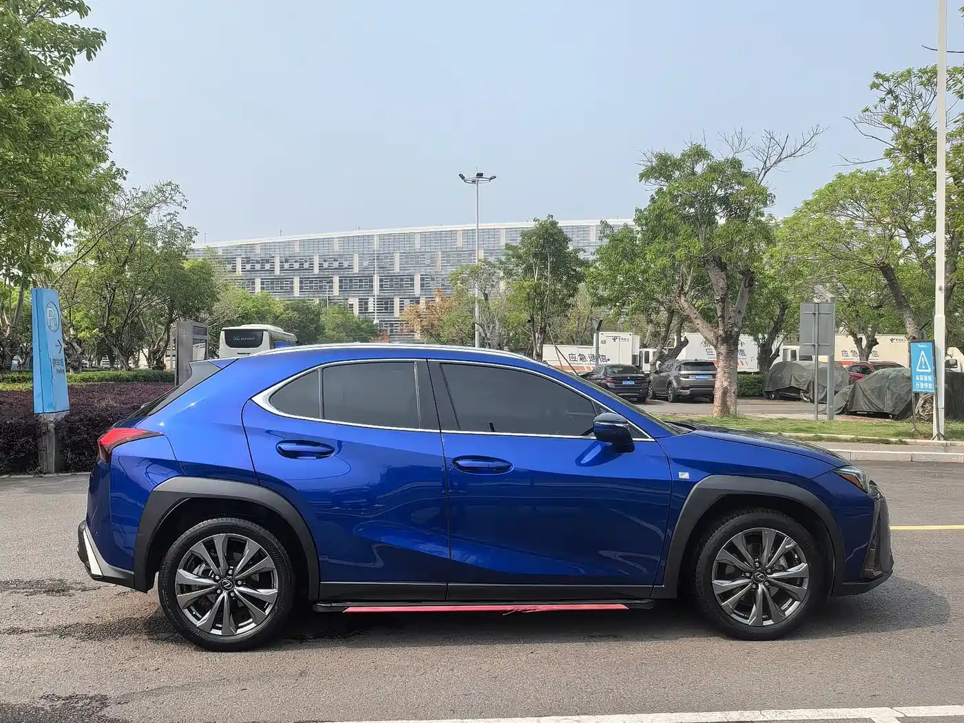 Lexus UX 2020 Facelift 200 F SPORT Edition фото 4