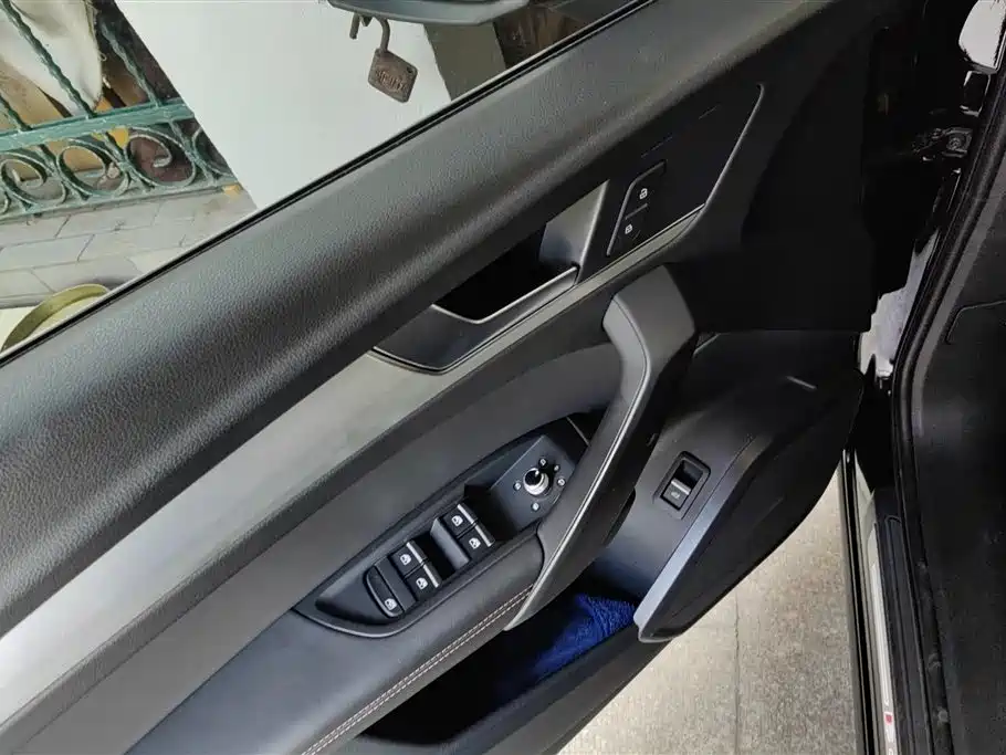 Audi Q5L 2018 40 TFSI Premium Fashion China VI фото 7