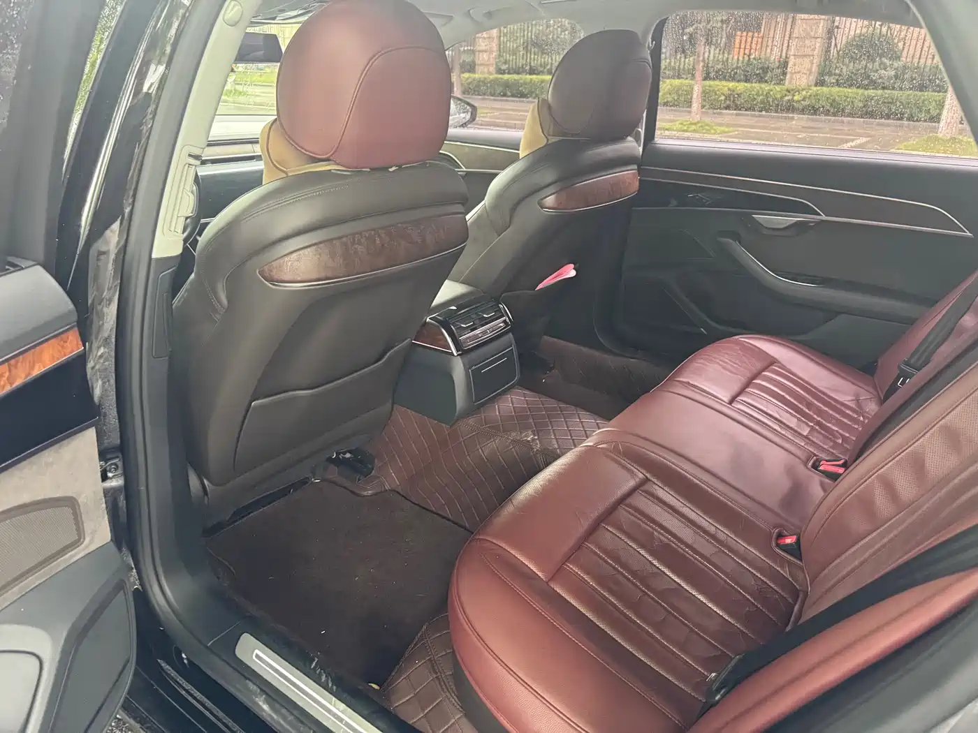 Audi A8 2018 A8L 55 TFSI quattro Launch Premium фото 5