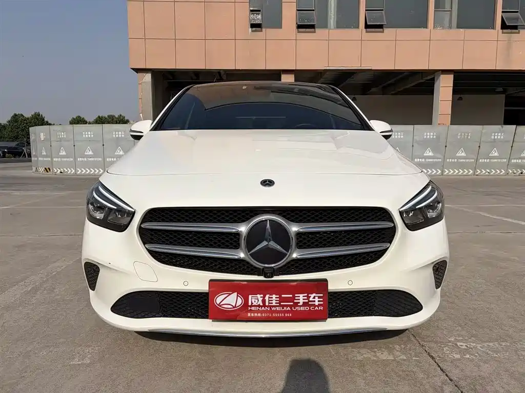 Mercedes-Benz B-Class 2021 B 200 Dynamic фото 2