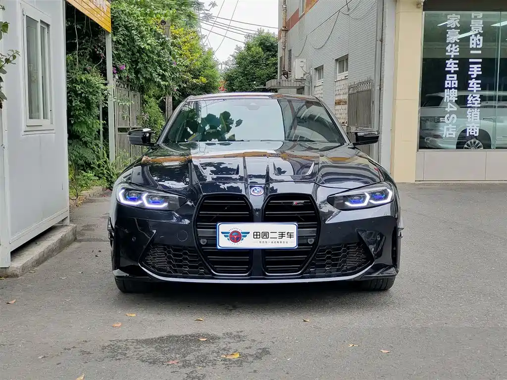 BMW 3 Series 2023 330Li M Sport Dark Night Package фото 2