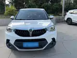 Фото 4 - Zhonghua V3