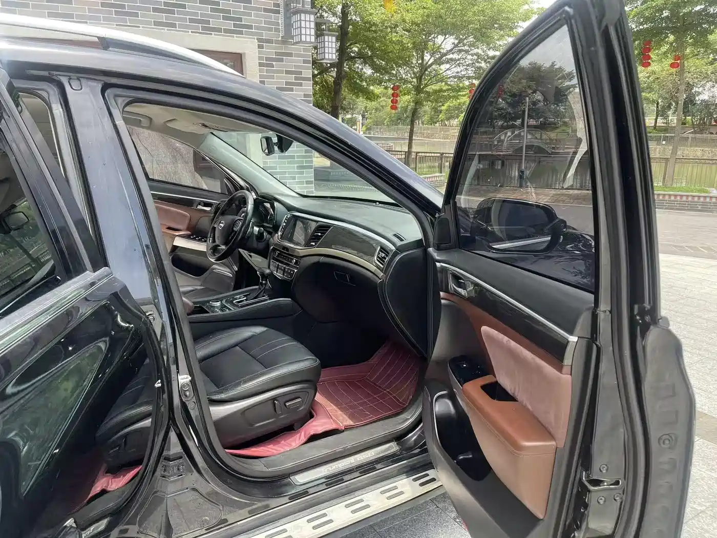 GAC Trumpchi Trumpchi GS8 2017 320T AWD Luxury Smart Connect (7-Seater) фото 10