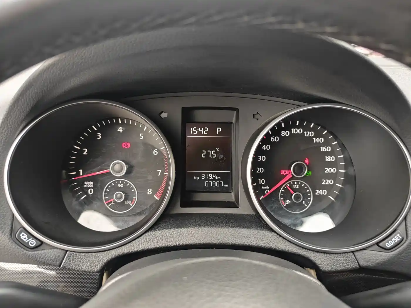 Volkswagen Golf 2012 1.6 Automatic Comfort Type фото 12