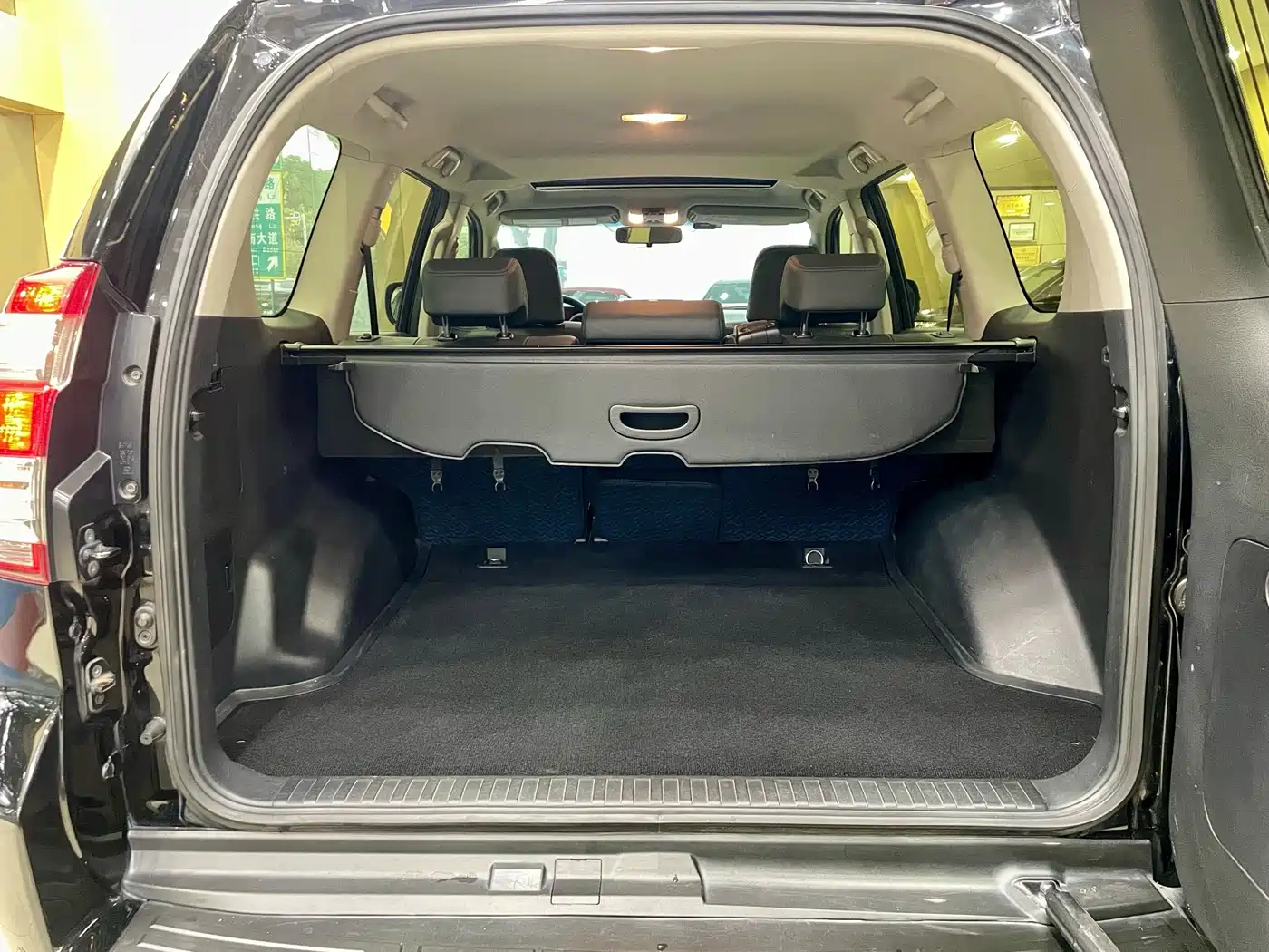 Toyota Prado (Import) 2015 2014 2.7L Automatic Standard Edition