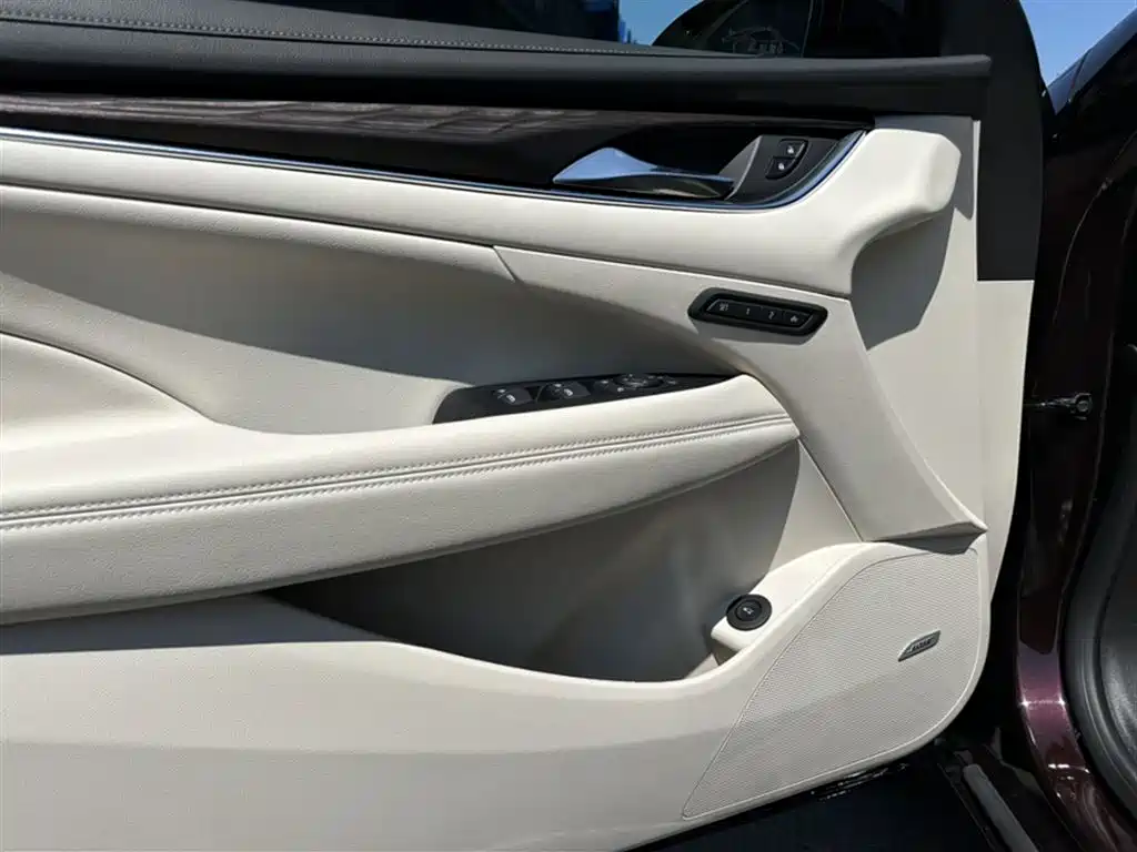 Buick LaCrosse 2022 Avenir First Edition фото 18