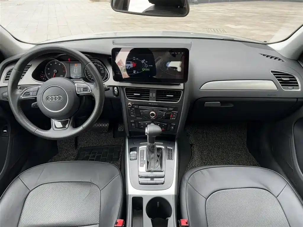 Audi A4L 2013 35 TFSI Automatic Comfort фото 8