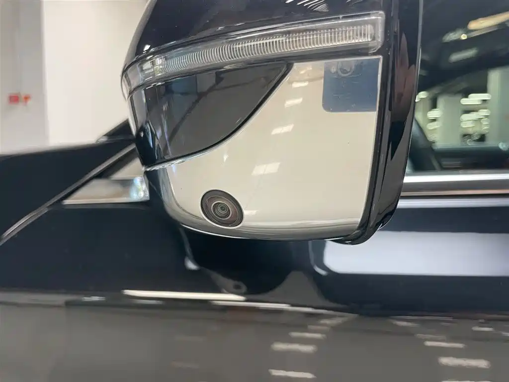 BMW 7 Series 2019 Facelift 740Li xDrive Executive M Sport Package фото 29