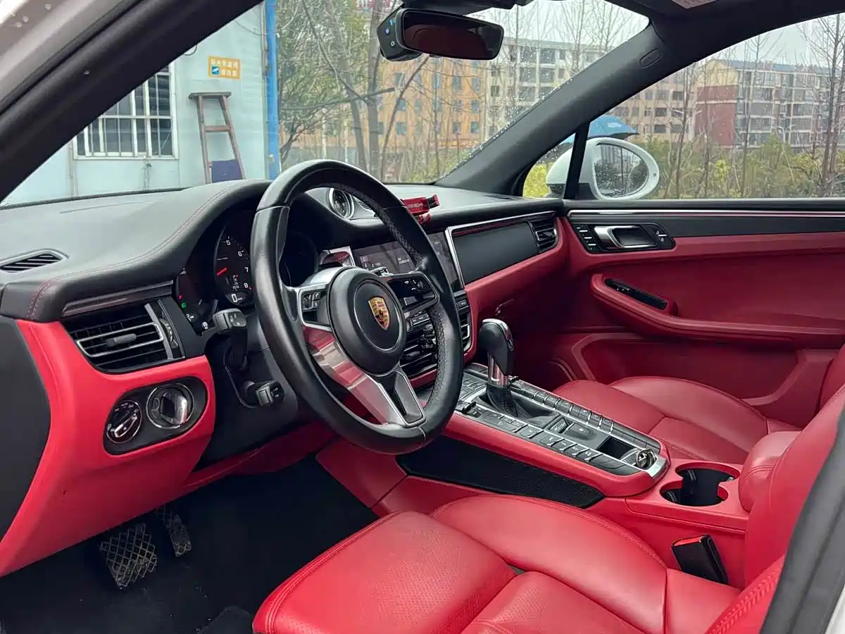 Porsche Macan 2021 Macan 2.0T фото 5