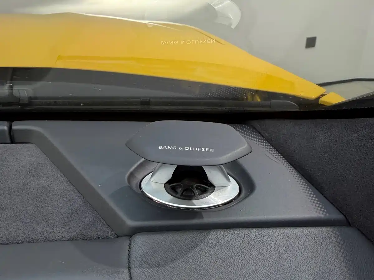 Lamborghini Urus 2018 4.0T V8 фото 6