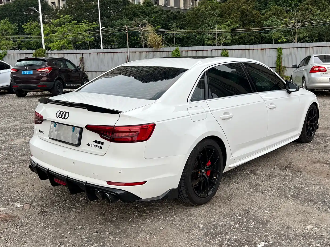 Audi A4L 2017 40 TFSI Fashion Edition фото 6