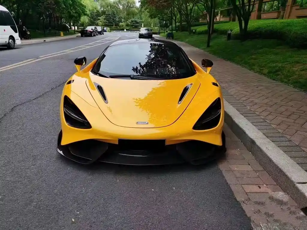 2021 McLaren 720S