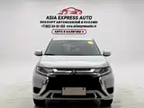 Фото 8 - Mitsubishi Outlander