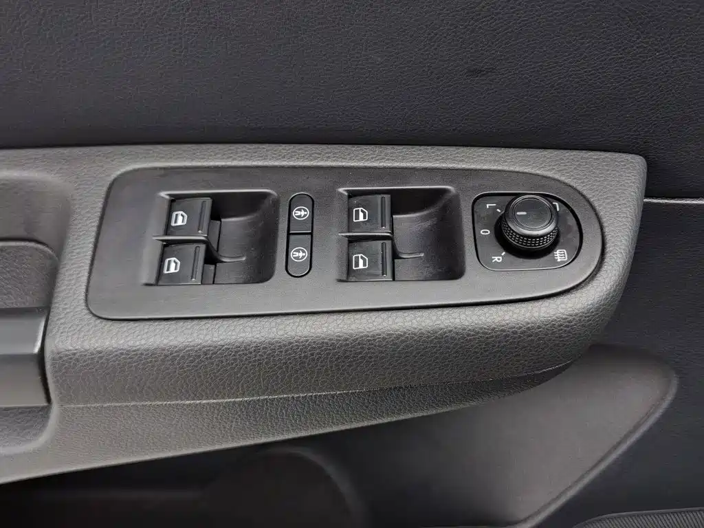 Volkswagen Sharan 2018 2018 Facelift 380TSI Comfort 7-Seater