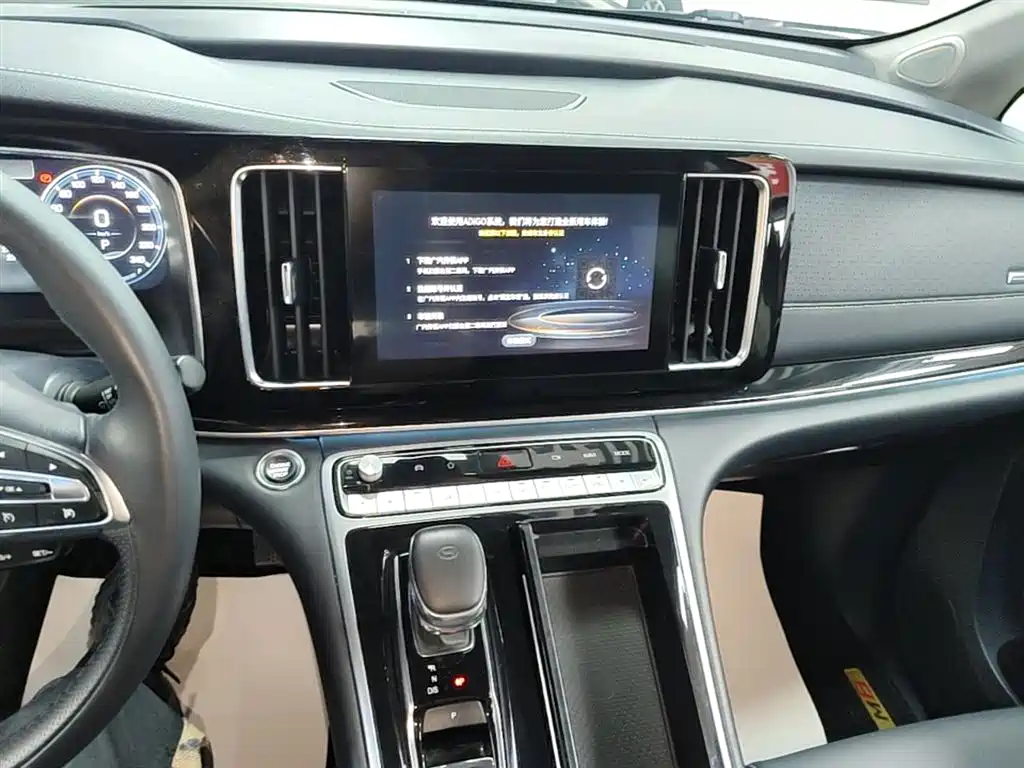 GAC Trumpchi Trumpchi M8 2021 Master Series 390T Ultimate Edition фото 13
