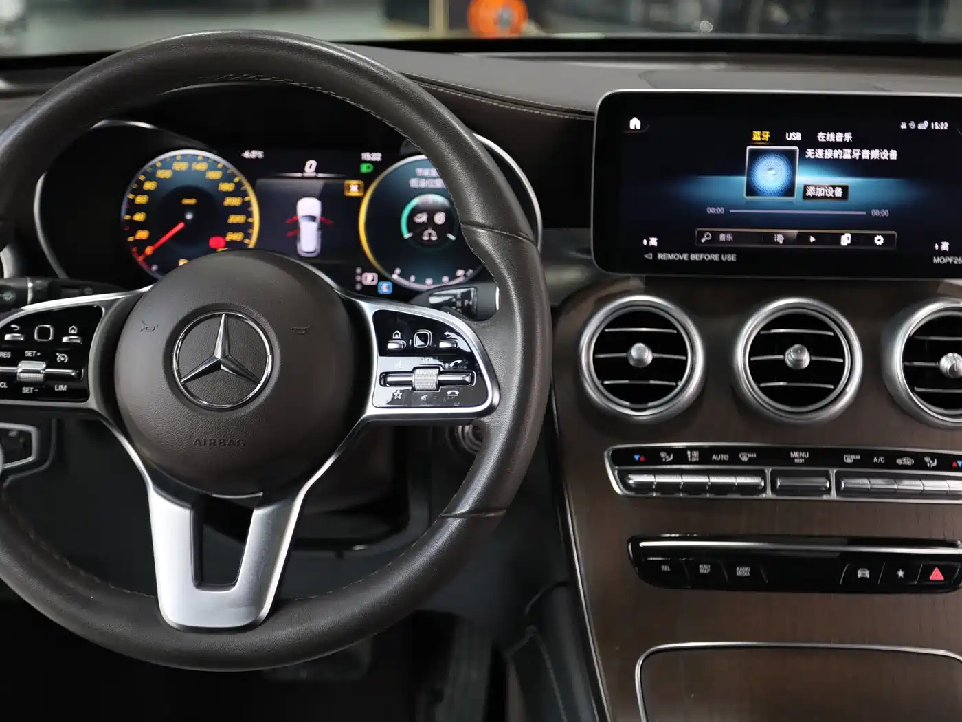Mercedes-Benz GLC 2021 GLC 260 L 4MATIC Luxury фото 10