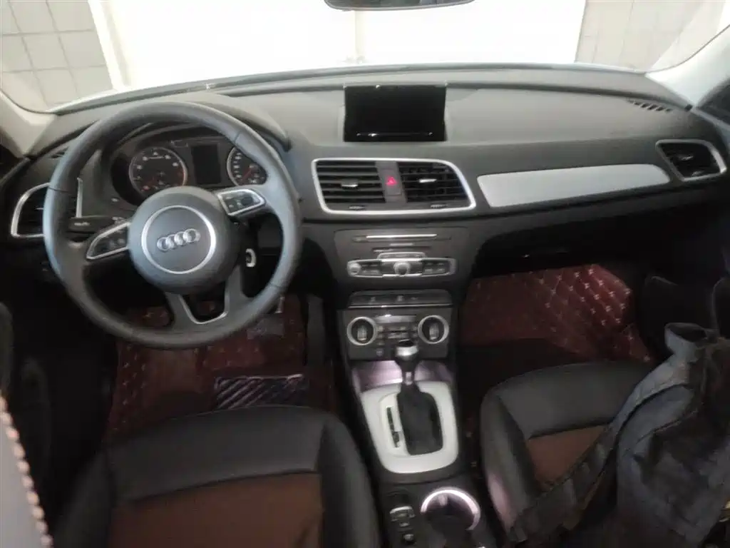 Audi Q3 2018 30th Anniversary Edition 30 TFSI Fashion фото 16