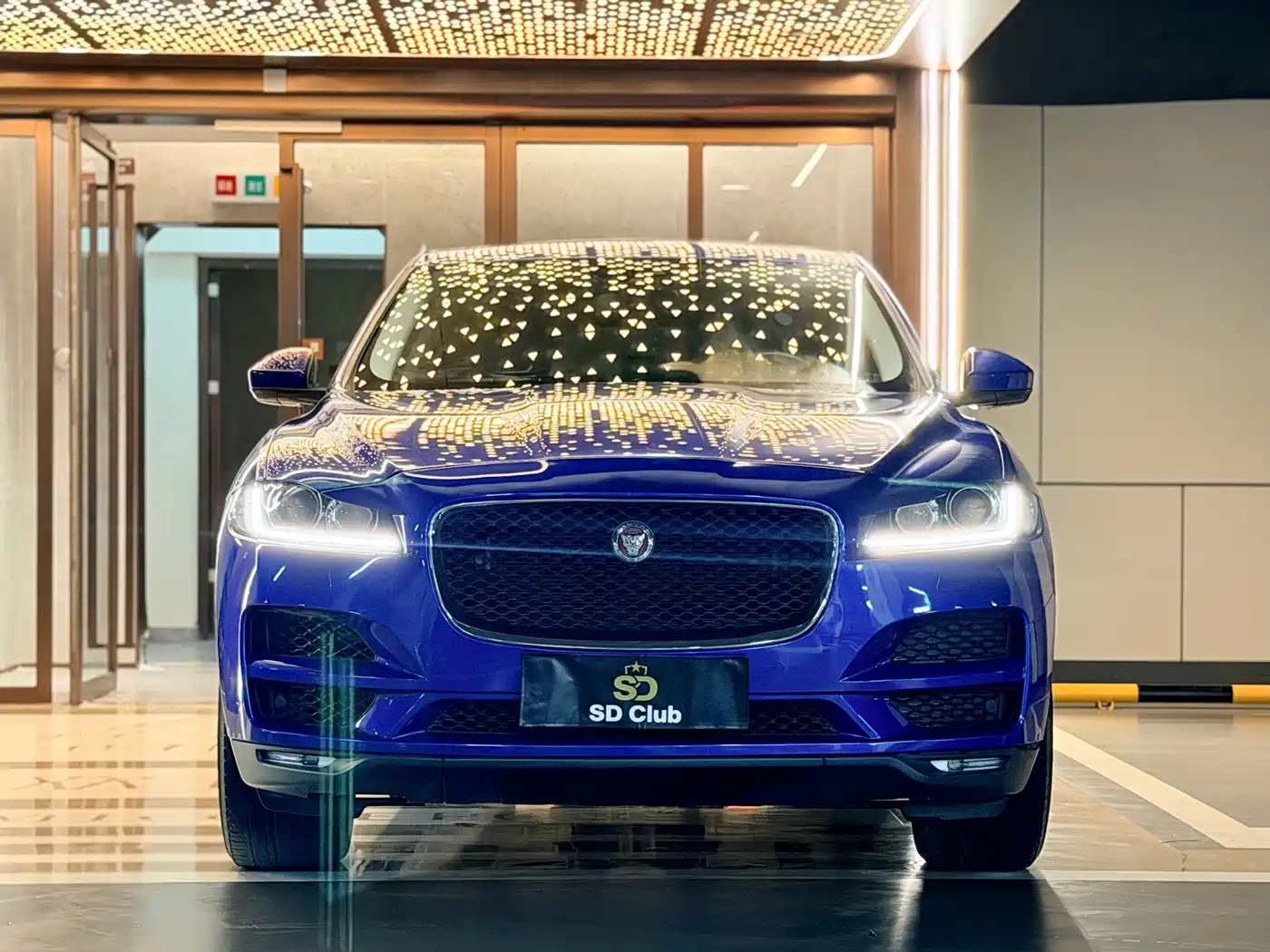 Jaguar F-PACE 2017 2018 2.0T 4WD Urban Premium Edition