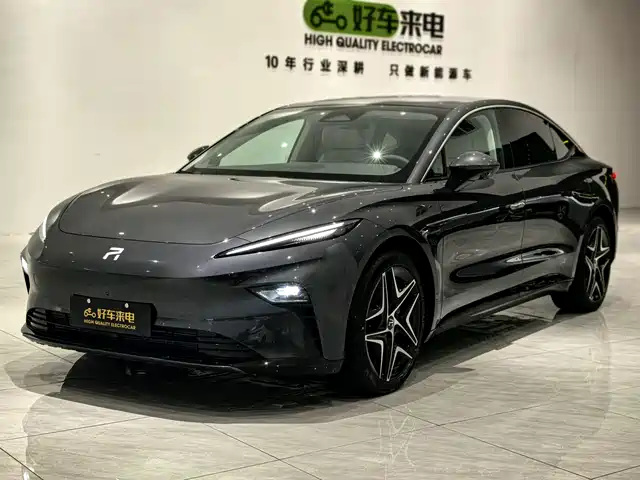  Roewe Rising Auto F7 2023 Advanced Edition