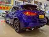 Фото 19 - Lexus RX