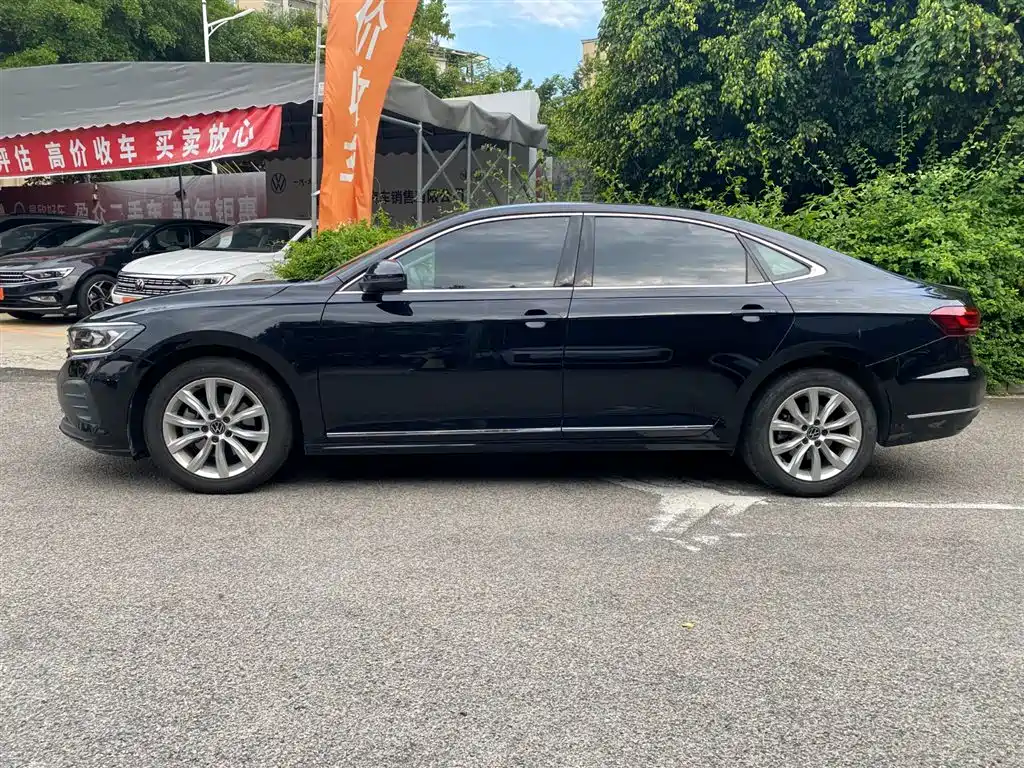 Volkswagen Passat 2024 280TSI Business Edition фото 4