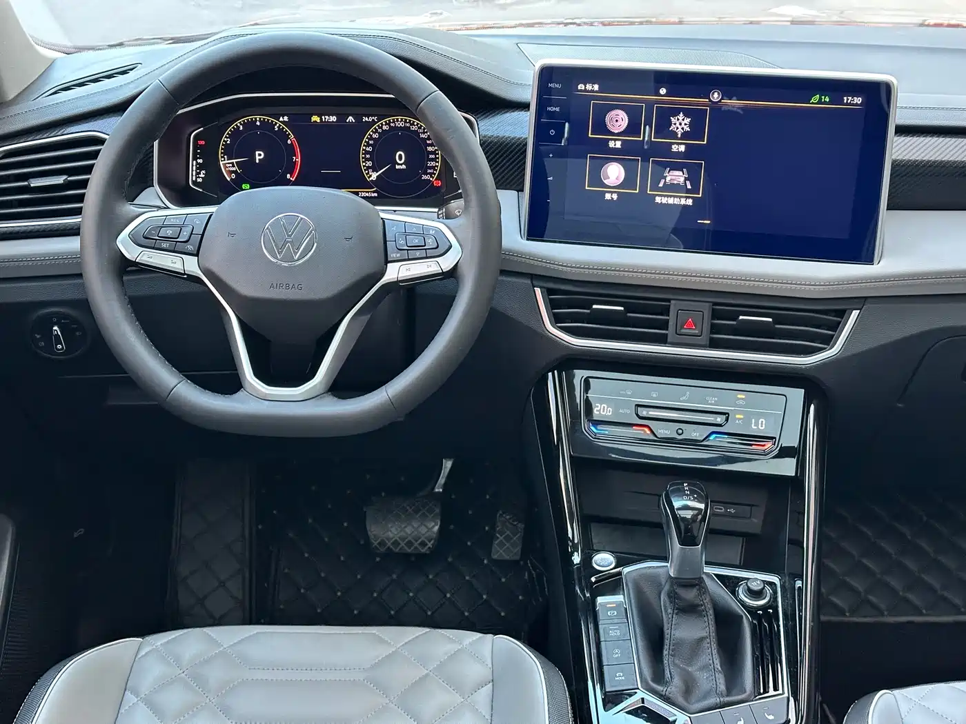 Volkswagen Tayron 2023 280TSI 2WD Luxury Plus Advanced Edition фото 15