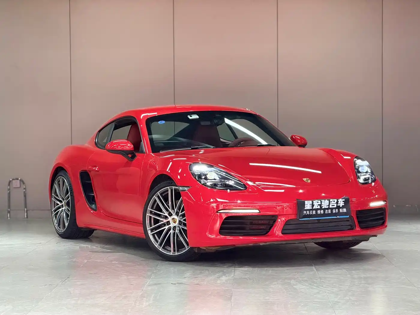 Porsche 718 2020 Cayman 2.0T фото 3
