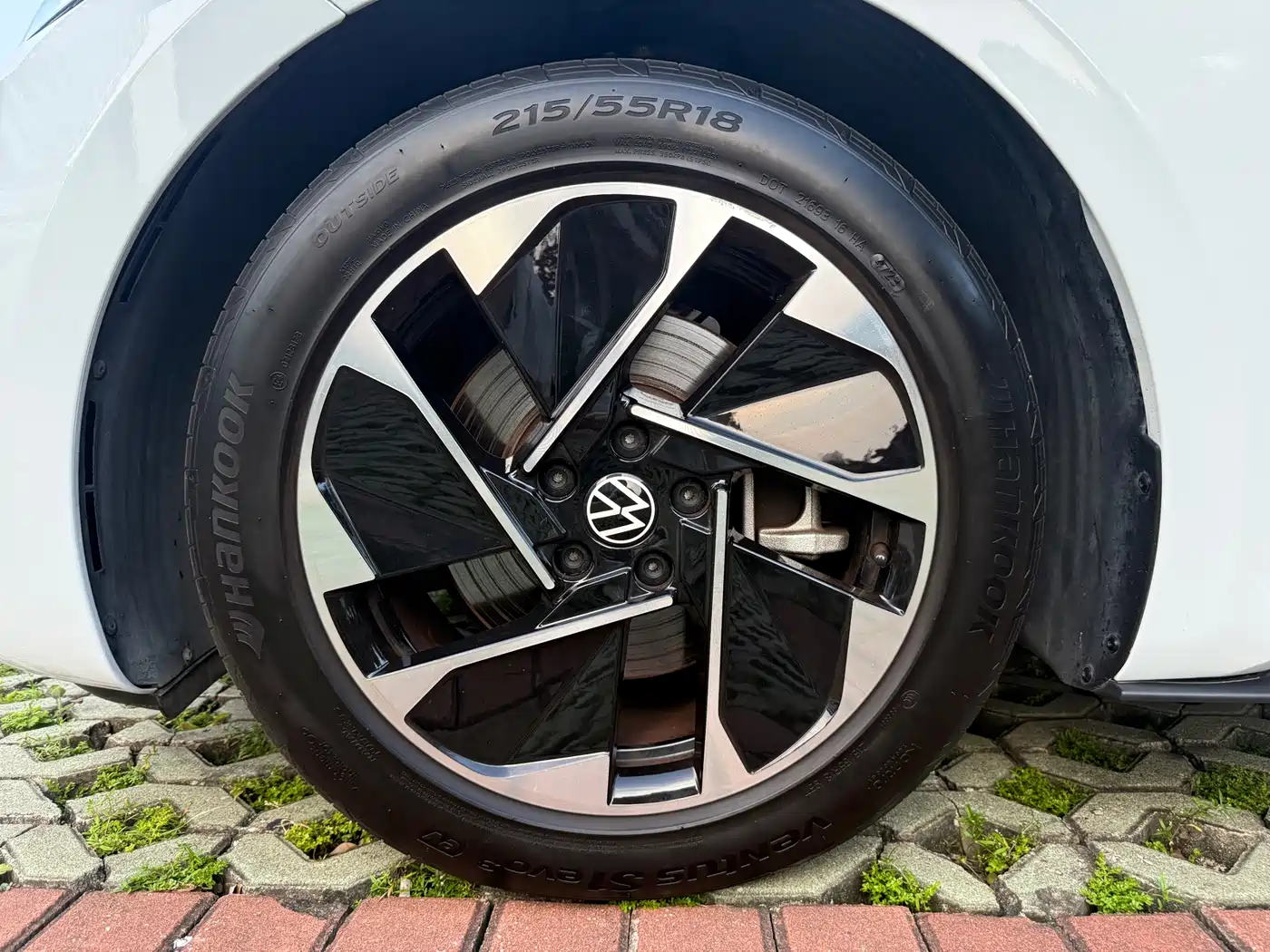 Volkswagen ID.3 2023 Pure Smart Edition фото 12