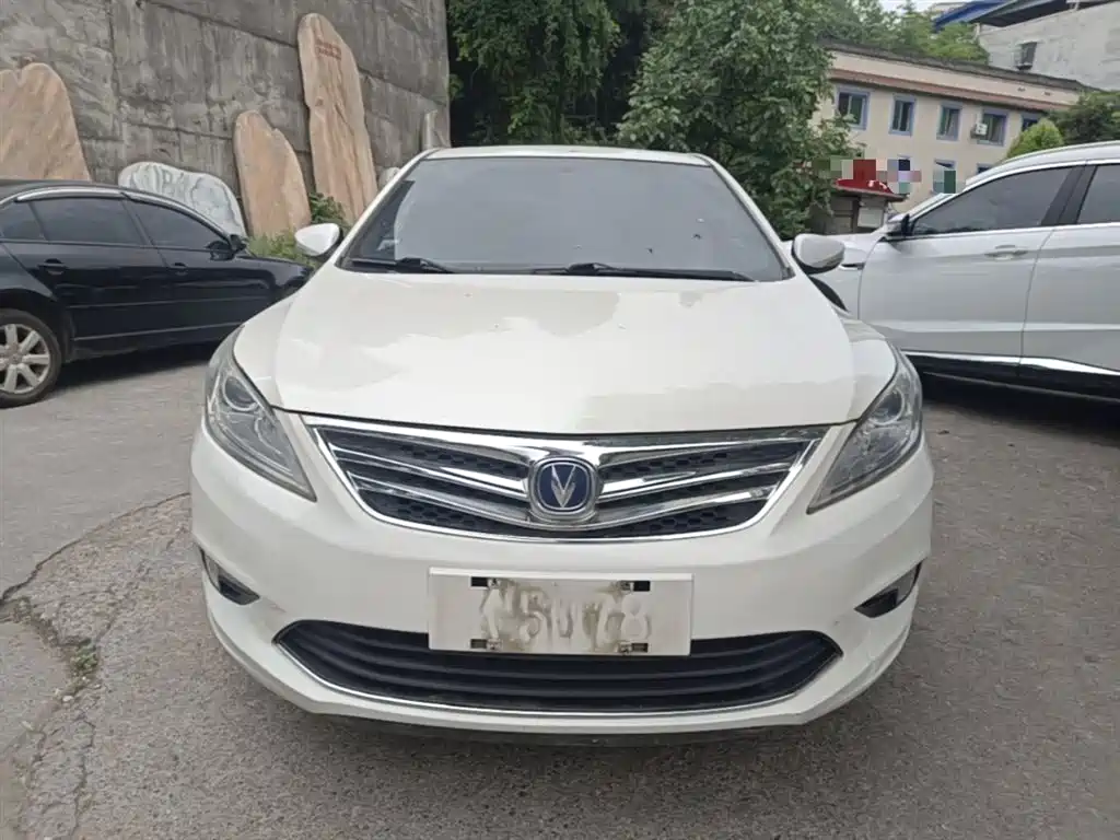 Changan Eado 2015 2015 1.6L Manual Luxury China V