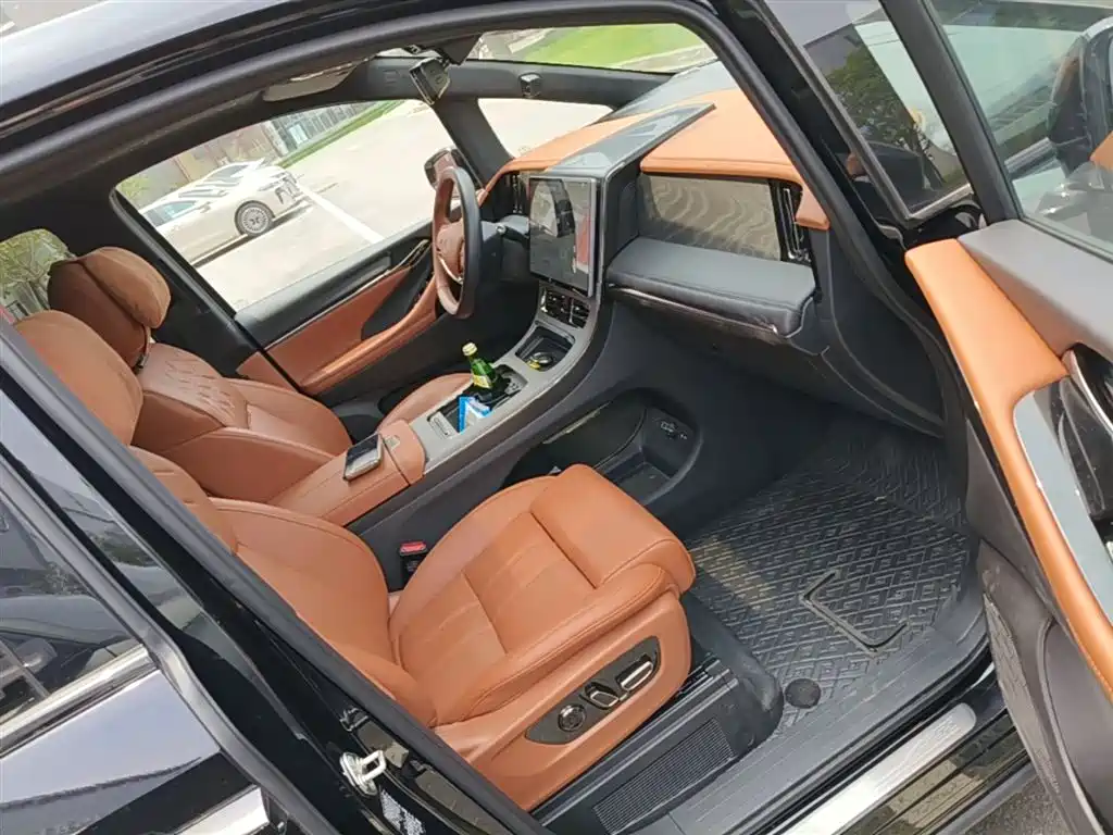 GAC Trumpchi Trumpchi Xiangwang M8 2025 Model QianKun Series Ultra First Class фото 25