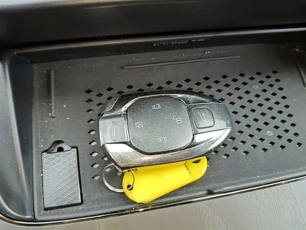 GAC Trumpchi Trumpchi Xiangwang M8 2025 Model QianKun Series Ultra First Class фото 9
