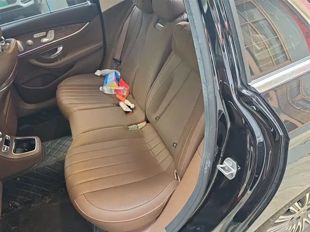 Mercedes-Benz E-Class 2022 Second Facelift E 300 L Premium фото 13