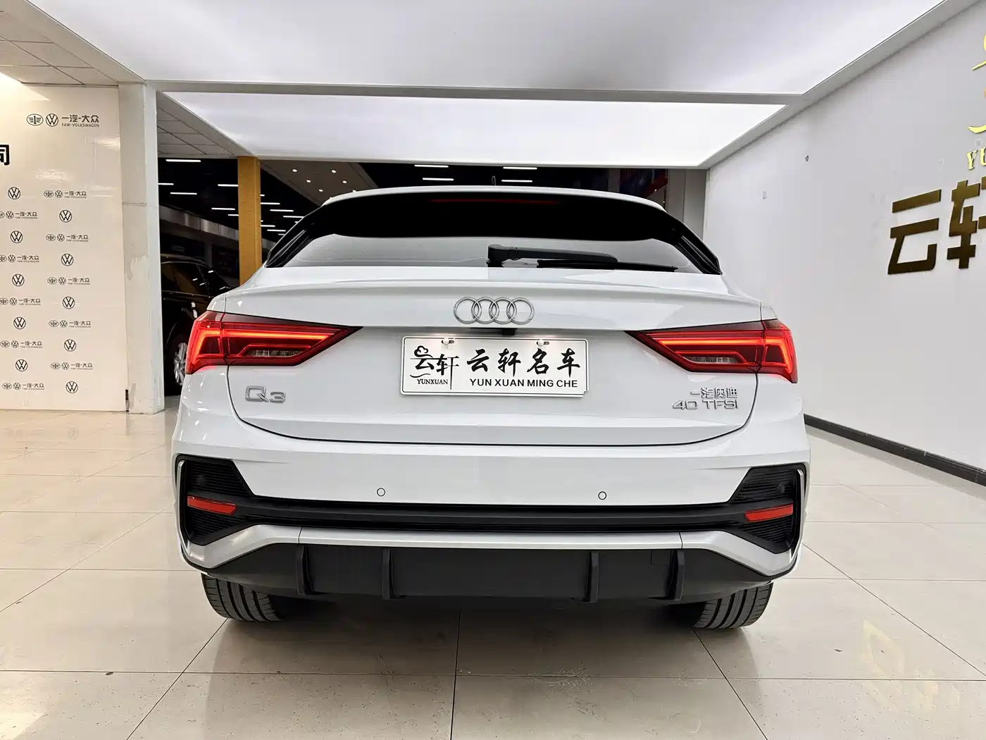 Audi Q3 Sportback 2020 40 TFSI Fashion фото 11