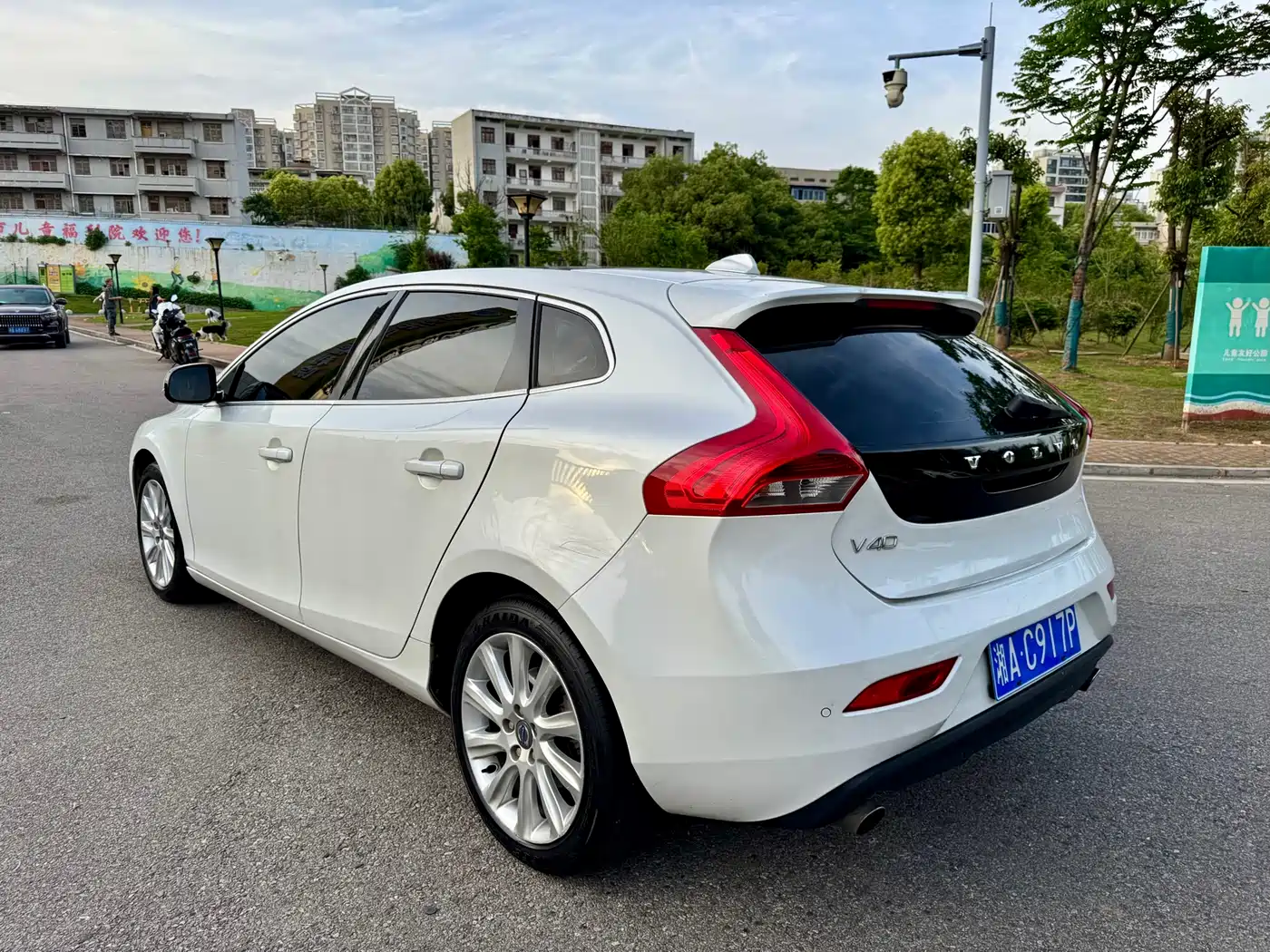 Volvo V40 2014 2014 2.0T Zhiya Edition