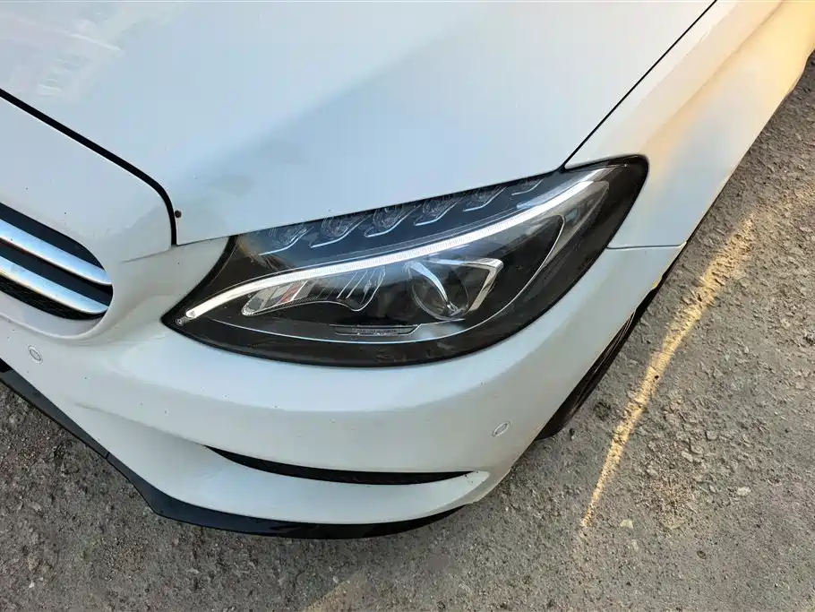Mercedes-Benz C-Class 2017 Facelift C 200 Sport Edition фото 5
