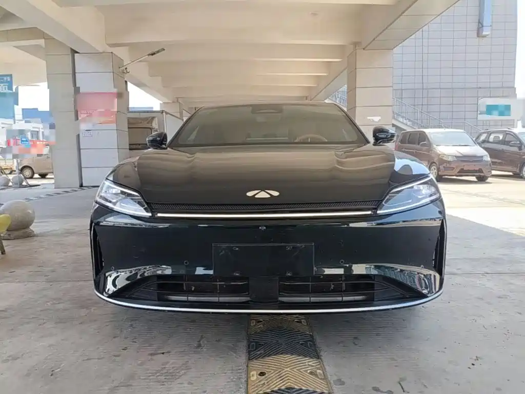 Chery Fengyun Fengyun A9L 2025 2025 Model 260 Extended Range Premium Edition