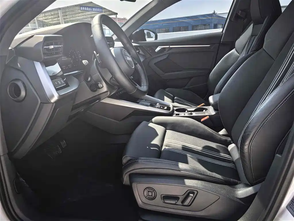 Audi A3 2021 Sportback 35 TFSI Fashion Sport фото 8
