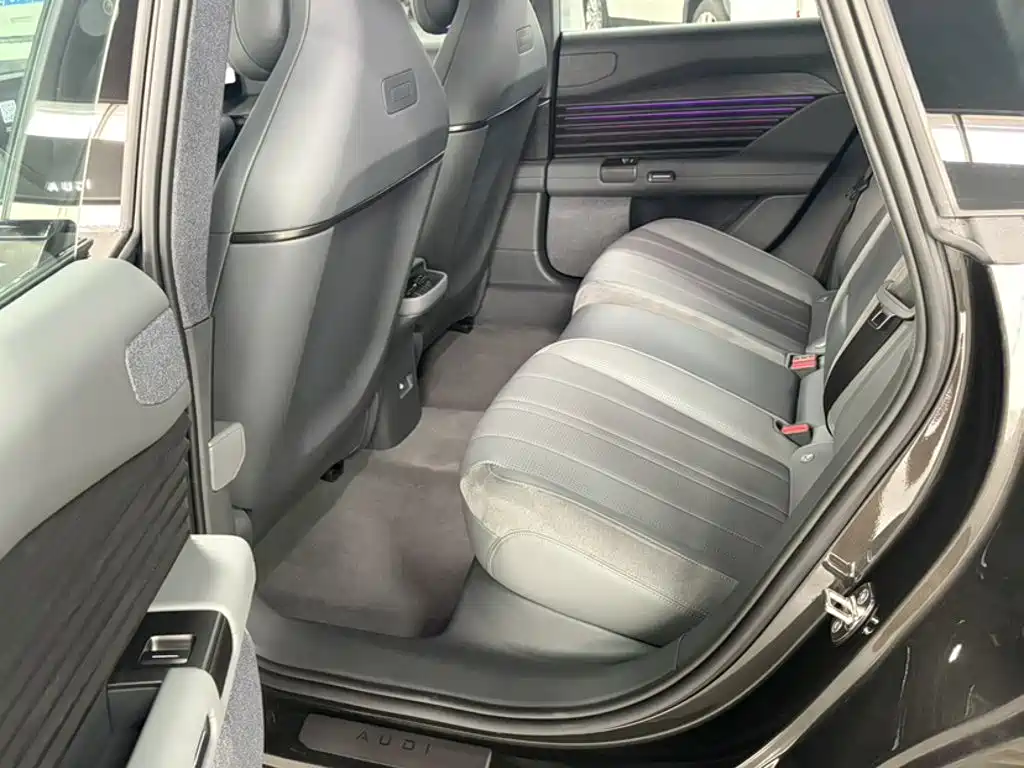 Audi E5 Sportback 2026 2025 Model 220kw 2WD Version