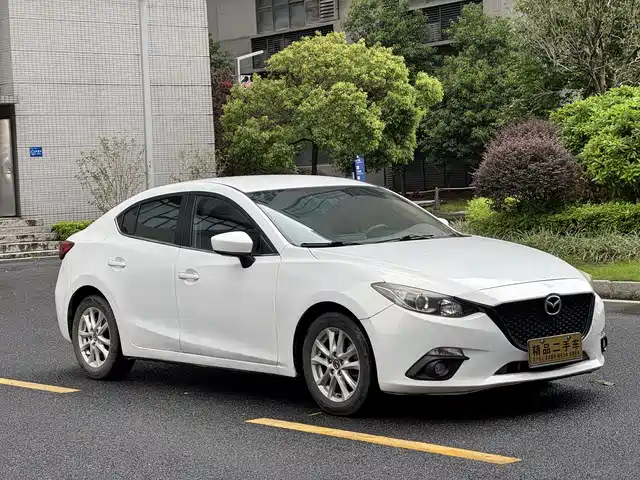  Mazda Mazda3 Axela 2014 Sedan 1.5L Automatic Comfort