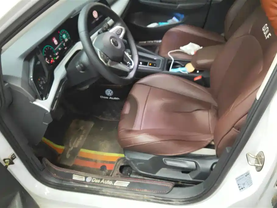 Volkswagen Golf 2021 280TSI DSG Pro фото 9