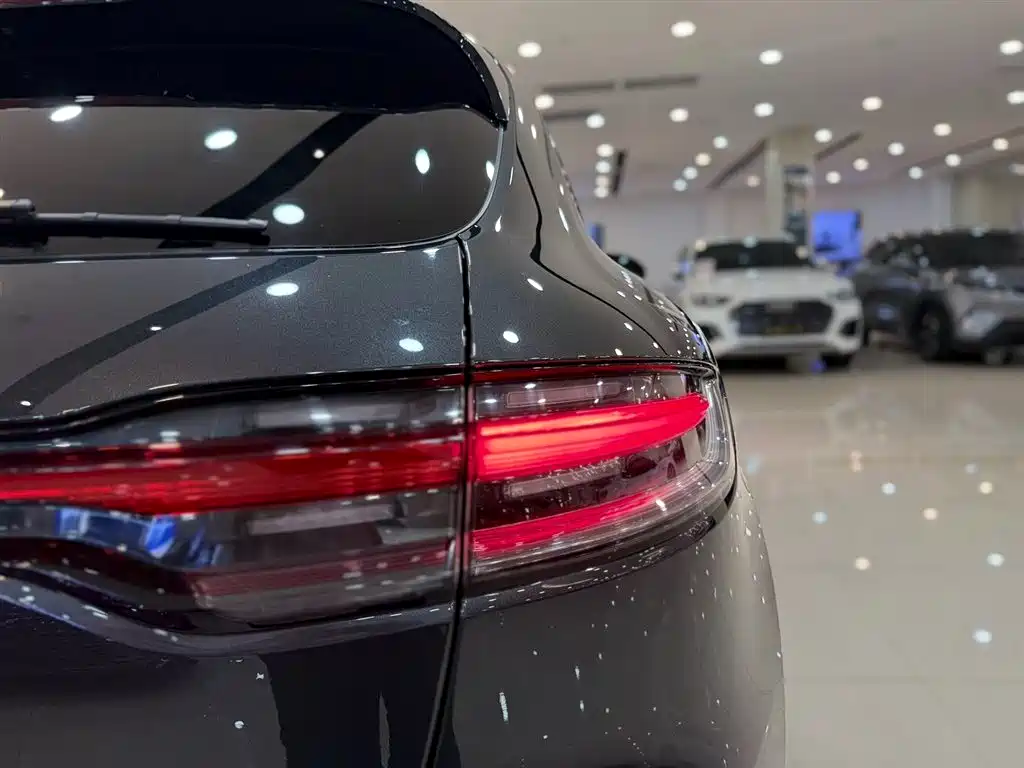 Porsche Macan 2023 Macan 2.0T фото 14