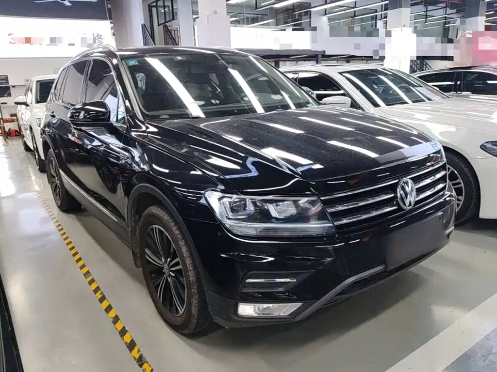 Volkswagen Tiguan L 2020 330TSI Auto 2WD Panorama Comfort China VI фото 4