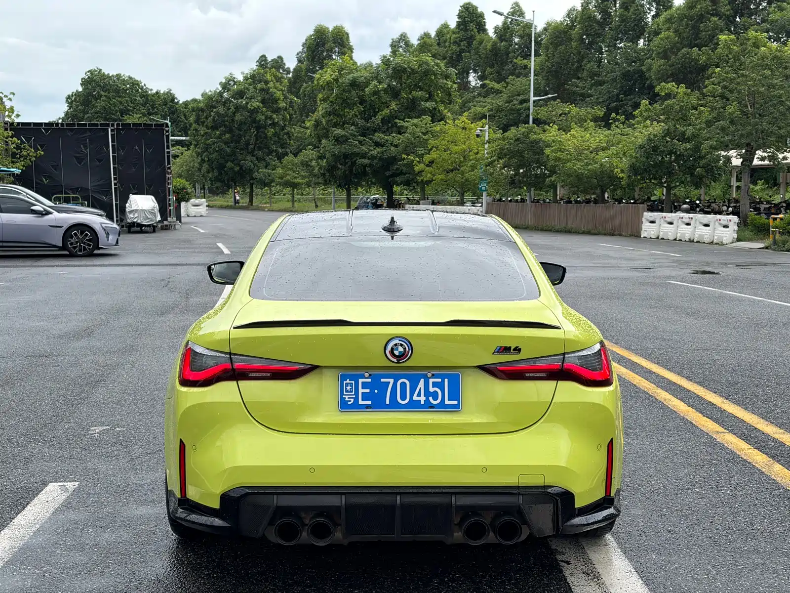 Photo 5 - BMW M4