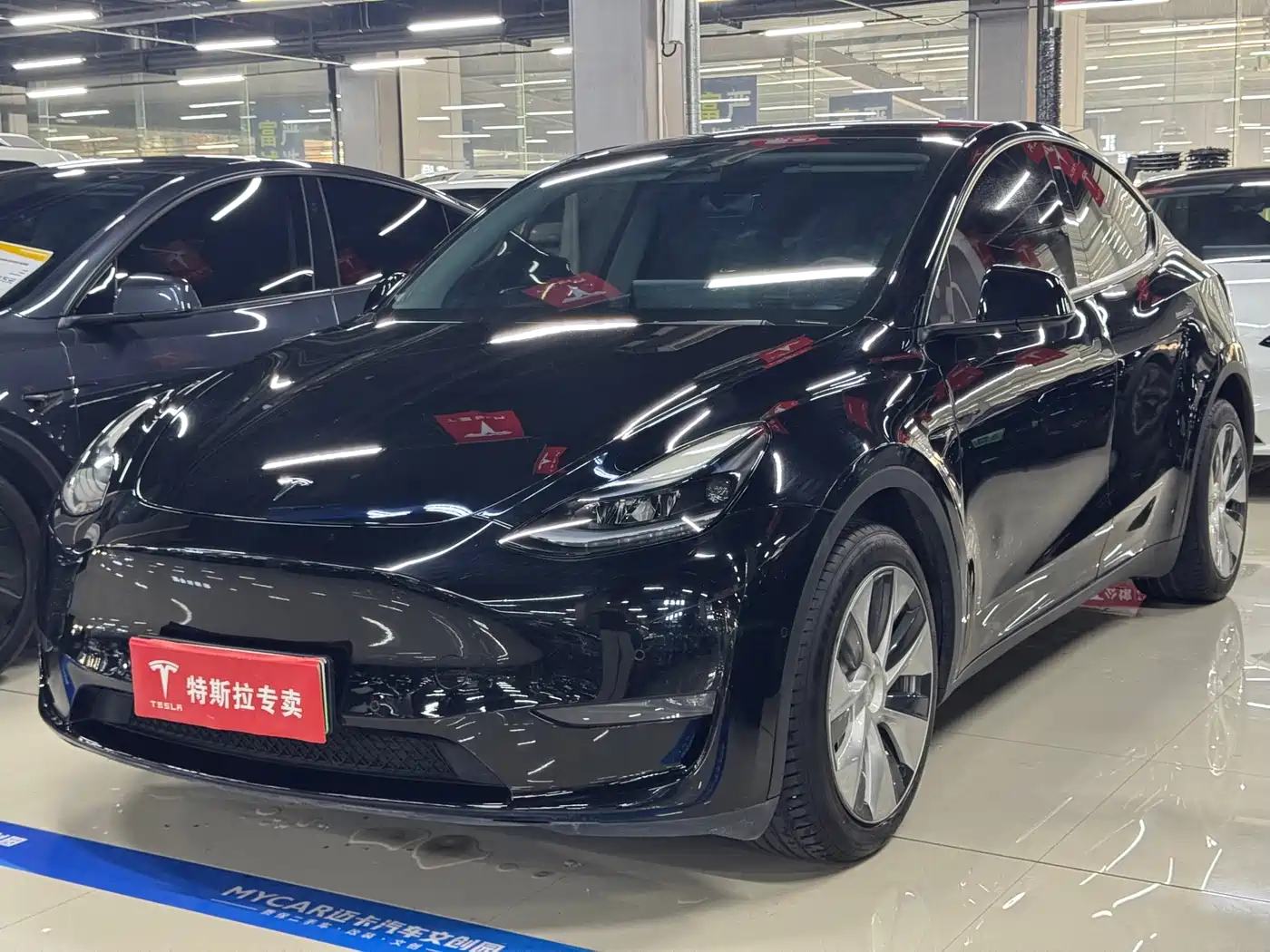 Tesla Model Y 2021 Model Long Range AWD