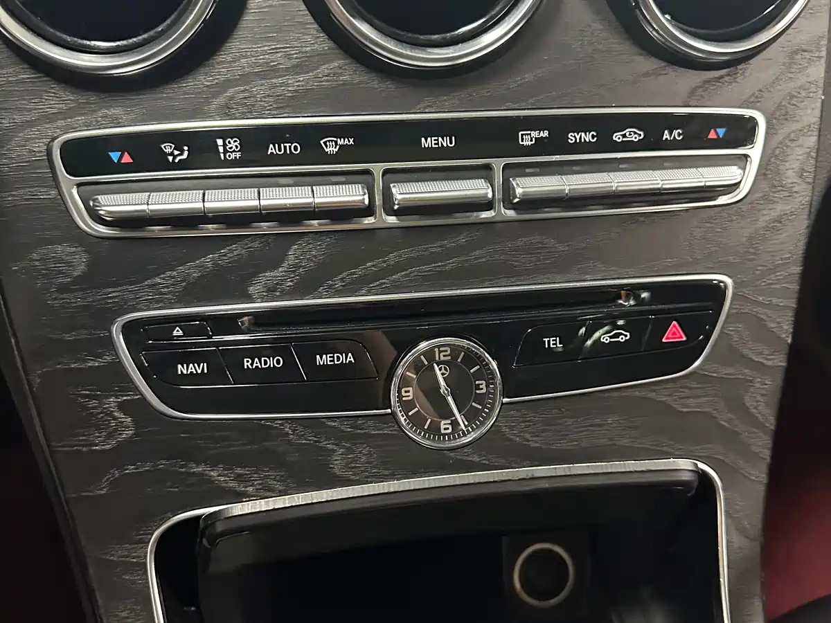 Mercedes-Benz C-Class 2017 C 200 L Sport фото 15