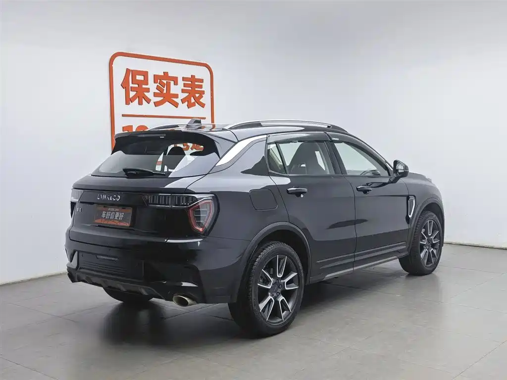 Lynk & Co 01 2021 2.0TD 2WD Pro фото 2