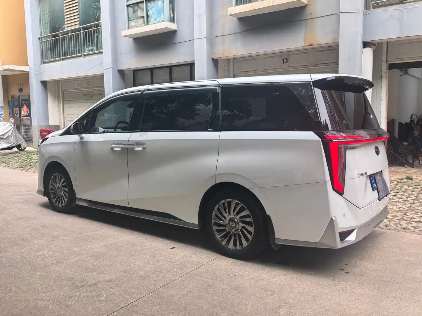 GAC Trumpchi Trumpchi M8 2023 Model Master Series Hybrid Ultimate Edition фото 4