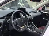 Фото 14 - Lexus NX