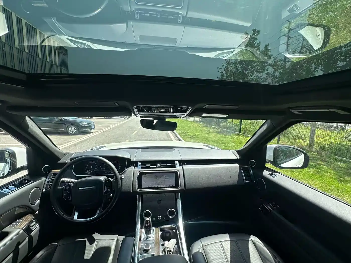 Land Rover Range Rover Sport PHEV 2018 Model P400e фото 4
