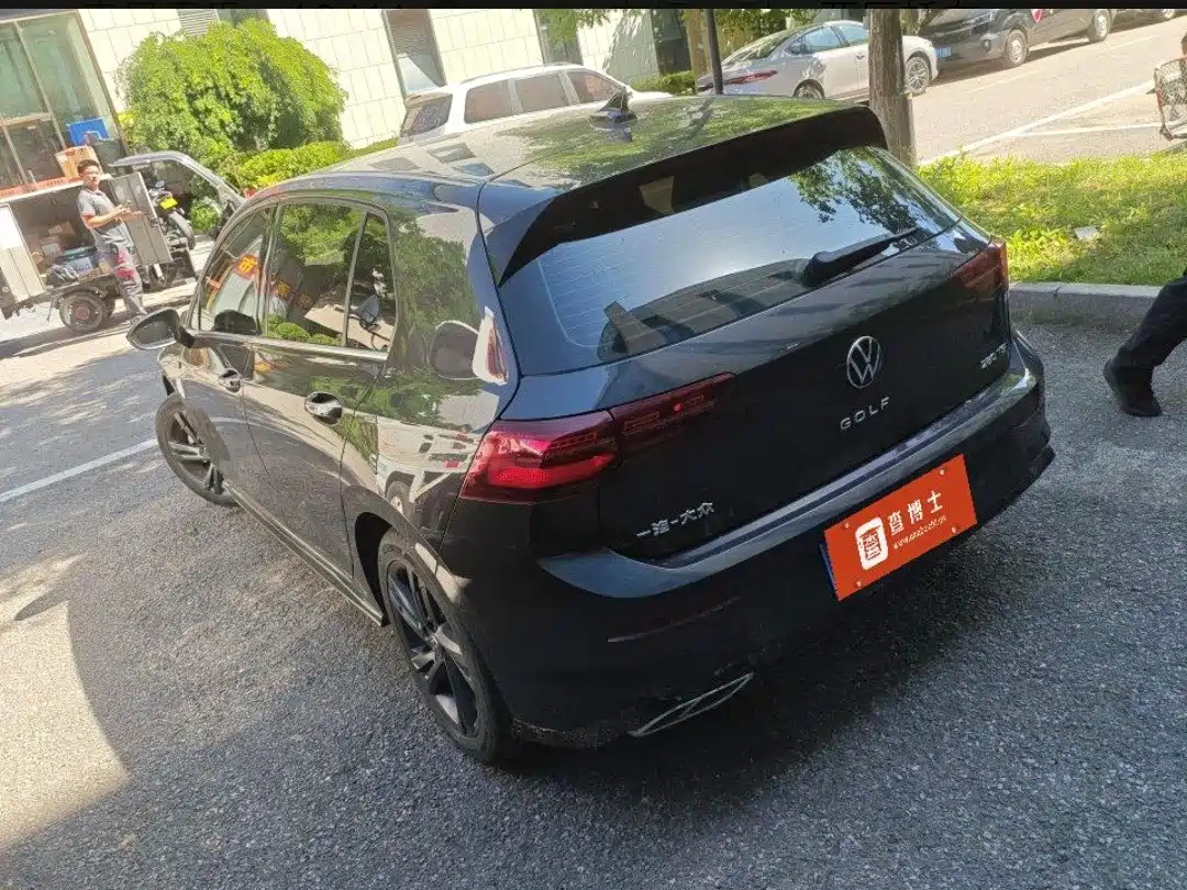 Volkswagen Golf 2023 Facelift 280TSI DSG R-Line Lite фото 8